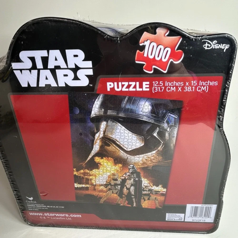 Star Wars The Force Awakens 1000 Piece Puzzle Captain Phasma Collector Tin New
